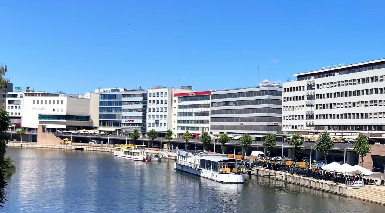 Hotel Stadt Hamburg Am Fluss Saarbrücken Esterno foto